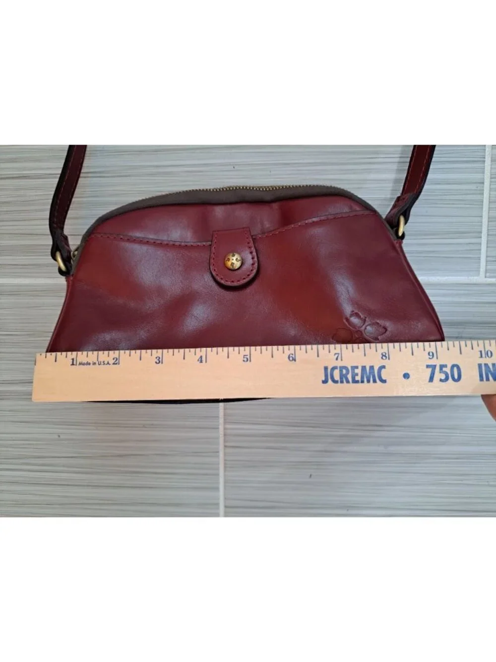 Patricia Nash Small Leather Crossbody Bag Purse Adjustable Burgundy Supple - Picture 15 of 16